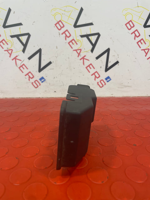 Peugeot Partner/Citroen Berlingoi 1.6 HDi HEATER BLOWER FAN RESISTOR COVER 2008-2013 P/N 9664966580