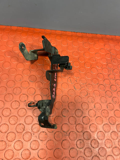 Renault Trafic ENGINE SUPPORT MOUNT BRACKET 2.0 2022 P/N 226760614R