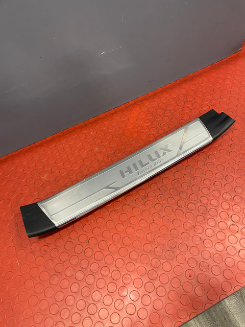 Toyota Hilux Invincible INNER CHROME THRESHOLD DOOR SILL TRIM Passenger's Side 2017 P/N 67914KK010