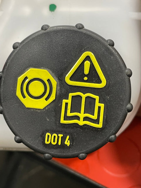 Ford Transit Custom BRAKE FLUID RESERVOIR BOTTLE 2.0TDCI 2019-2023 P/N LK212K478BB