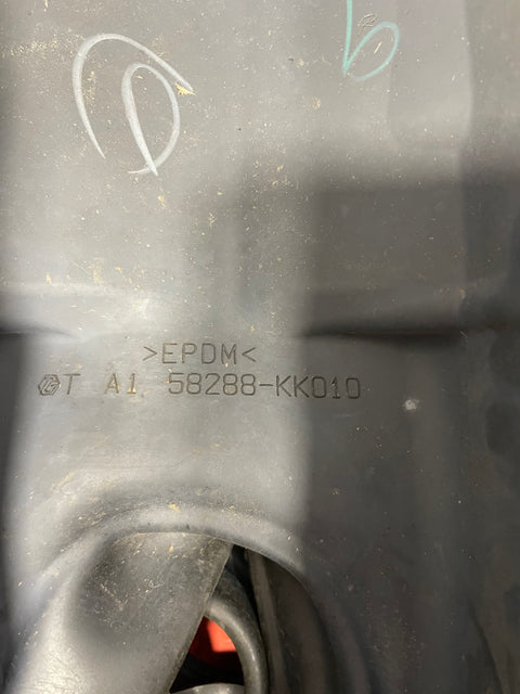 Toyota Hilux Invincible GEAR LEVER SURROUND & RUBBER TRIM 2016-2023 P/N 58289KK010 / 58288KK010