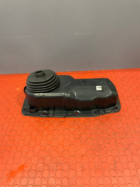 Toyota Hilux Invincible GEAR LEVER SURROUND & RUBBER TRIM 2016-2023 P/N 58289KK010 / 58288KK010