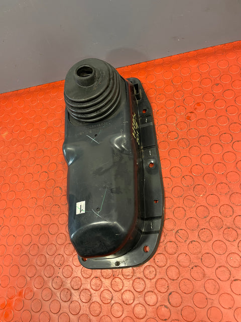 Toyota Hilux Invincible GEAR LEVER SURROUND & RUBBER TRIM 2016-2023 P/N 58289KK010 / 58288KK010