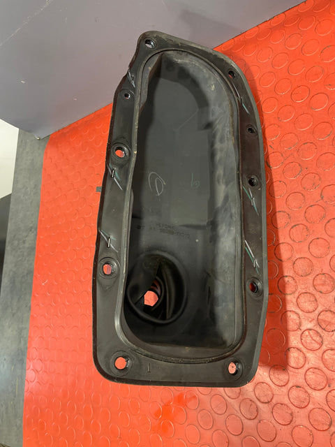 Toyota Hilux Invincible GEAR LEVER SURROUND & RUBBER TRIM 2016-2023 P/N 58289KK010 / 58288KK010