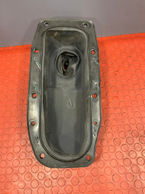 Toyota Hilux Invincible GEAR LEVER SURROUND & RUBBER TRIM 2016-2023 P/N 58289KK010 / 58288KK010