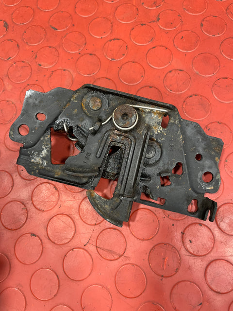 Ford Transit Custom BONNET LOCK CATCH 2013-2016 P/N BK2116E624AF