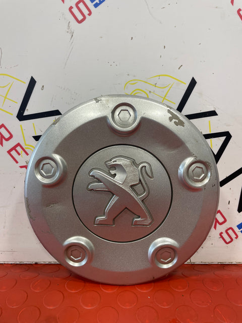 Peugeot Expert STEEL WHEEL CENTER HUB CAP COVER 2010-2016 P/N 9677413577-12