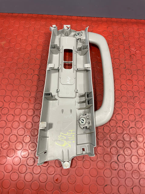 Toyota Hilux Invincible MIDDLE PILLAR SEAT BELT COVER TRIM W/ HANDLE Passenger's Side 2016-2023 P/N 62412KK020 / 73135KK010