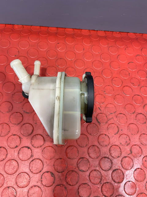 Toyota Hilux Invincible POWER STEERING FLUID RESERVOIR 2017 P/N 443600K050