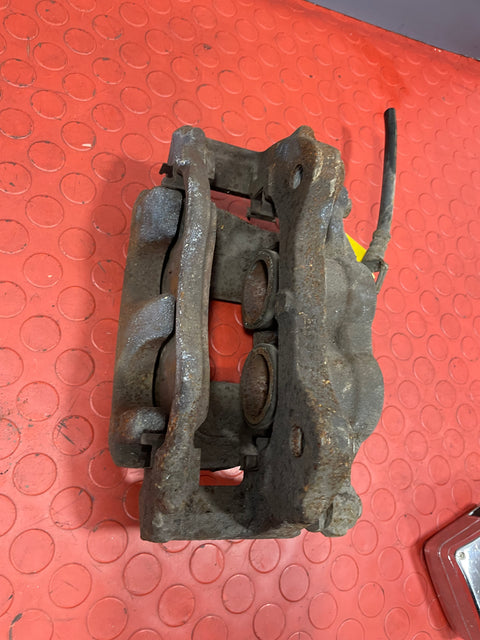 Ford Transit Mk8 Tipper P/S/F CALIPER WITH CARRIER 2.2 RWD 2013-2018