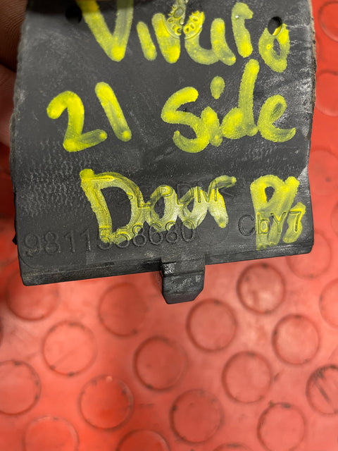 Vauxhall Vivaro/Citroen Dispatch/Peugeot Expert/Toyota Proace/Fiat Scudo SLIDING DOOR RAIL GUIDE BUFFER Passenger's Side 2016-2024 P/N 9811558680