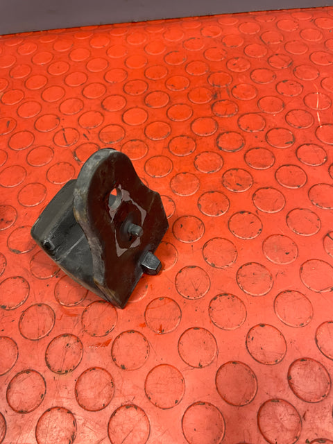 Vauxhall Vivaro/Citroen Dispatch/Peugeot Expert/Toyota Proace/Fiat Scudo SLIDING DOOR RAIL GUIDE BUFFER Passenger's Side 2016-2024 P/N 9811558680