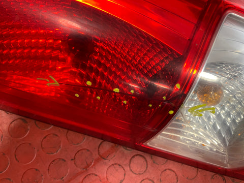 Saic Iveco Daily TAILLIGHT ASSEMBLY (with Hairline Crack) Passenger's Side 2006-2014 P/N 69500591