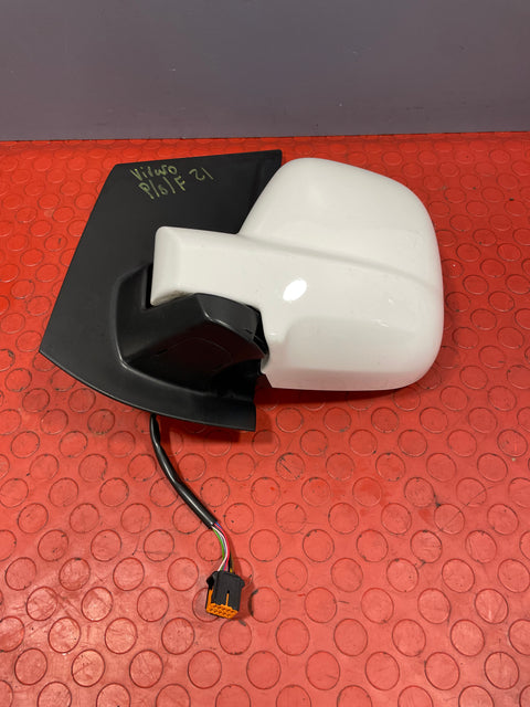 Vauxhall Vivaro/Citroen Dispatch/Peugeot Expert/Toyota Proace/Fiat Scudo WING MIRROR ASSEMBLY Passenger's Side (Glossy White) 2016-2024 P/N 98087022XT - 1