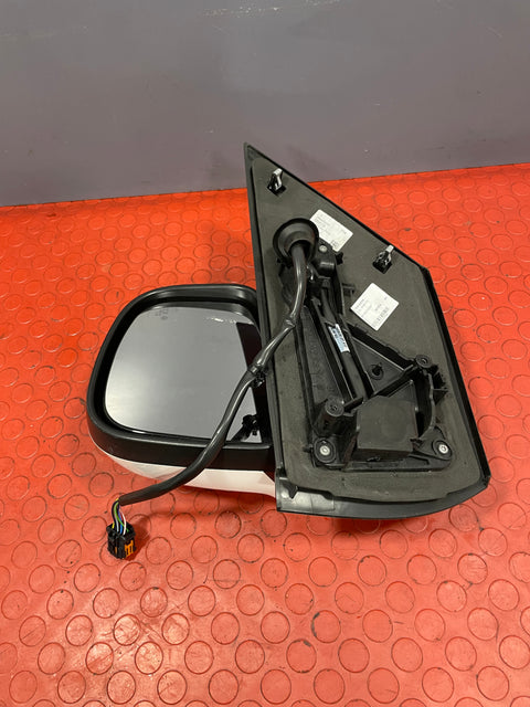 Vauxhall Vivaro/Citroen Dispatch/Peugeot Expert/Toyota Proace/Fiat Scudo WING MIRROR ASSEMBLY Passenger's Side (Glossy White) 2016-2024 P/N 98087022XT - 1