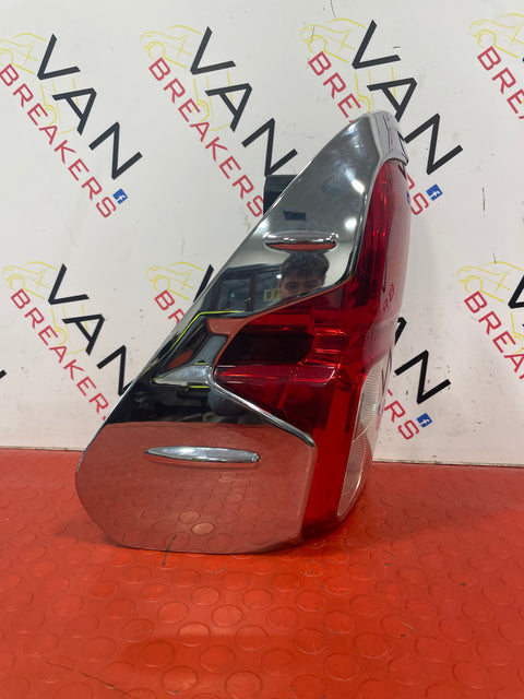 Toyota Hilux P/S REAR TAILLIGHT CHROME TRIM 2016-2020 P/N 815510K270