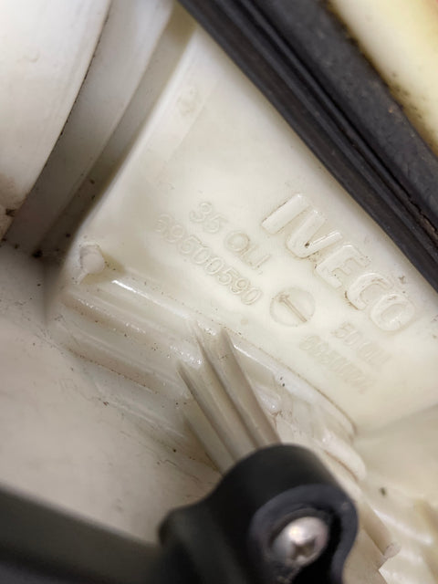 Saic Iveco Daily TAILLIGHT ASSEMBLY (with Hairline Crack) Driver's Side 2006-2014 P/N 69500590