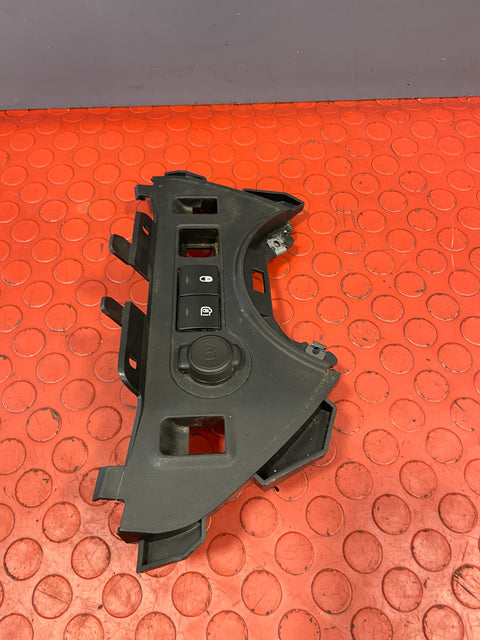 Citroen Berlingo/Peugeot Partner CENTRAL LOCKING SWITCH PANEL 2011-2018 P/N 9680932177 - 1