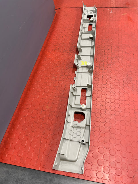 Toyota Hilux Invincible INTERIOR PLASTIC REAR MOULDING COVER TRIM 2016-2023 P/N 64261KK050