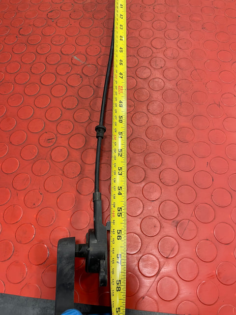 Renault Trafic/Vauxhall Vivaro/Nissan NV300 BONNET PULL WITH CABLE 2014/2019 P/N T06112
