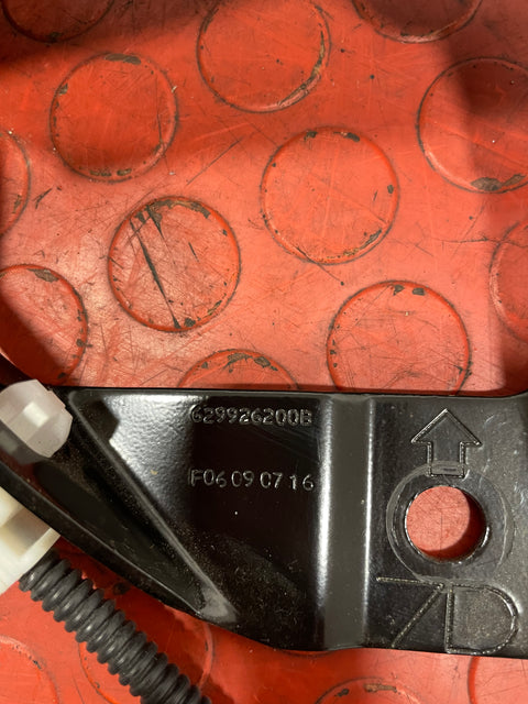 Toyota Hilux Invincible DOUBLE SEAT BELT BUCKLE CLIPS STALKS Back Seat 2016-2023 P/N 733800K400