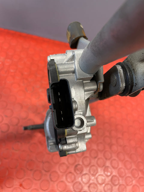 Vauxhall Vivaro/ Citroen Dispatch/ Peugeot Expert/ Toyota Proace WIPER LINKAGE AND MOTOR 2020 P/N 9808465380 - 1 / W000069748