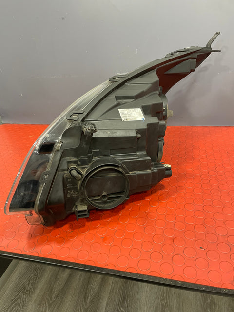 Ford Transit Custom HEADLIGHT ASSEMBLY Driver's Side Black Interior 2013-2016 P/N BK2113W029AG