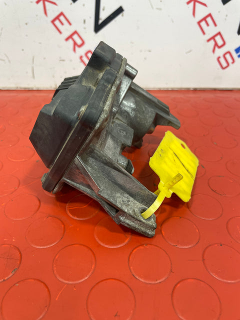 Renault Trafic EXHAUST CONTROL MOTOR (EGR) 1.6 2016 P/N 147008010R