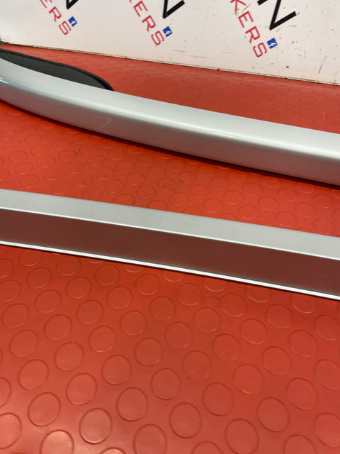 Nissan Navara D23 Mk3 Double Cab ROOF BAR RAILS SLIVER (PAIR) 2015-2021 P/N 731544JG2A
