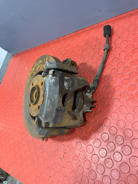 Citroen Berlingo/Peugeot Partner FRONT WHEEL HUB & BRAKE CALIPER ASSEMBLY Driver's Side 2008-2018 P/N 9670614080 - 1