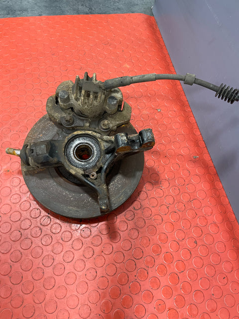 Citroen Berlingo/Peugeot Partner FRONT WHEEL HUB & BRAKE CALIPER ASSEMBLY Driver's Side 2008-2018 P/N 9670614080 - 1