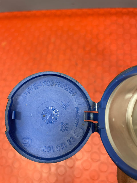 Citroen Berlingo/Peugeot Partner WINDSCREEN WASHER RESERVOIR PIPE w/ CAP 2008-2018 P/N 9637915780