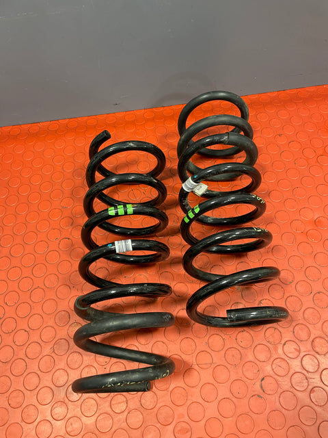 Citroen Berlingo/Peugeot Partner/Vauxhall Combo/Toyota Proace City REAR COIL SPRING PAIR 2019-2024 P/N 9824534080 - 1