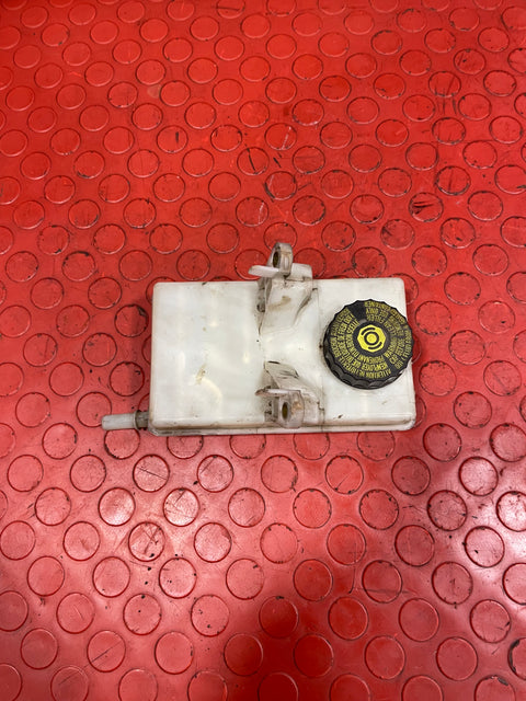 Citroen Berlingo/Peugeot Partner BRAKE FLUID RESERVOIR 1.6 2008-2018 P/N 9680907780