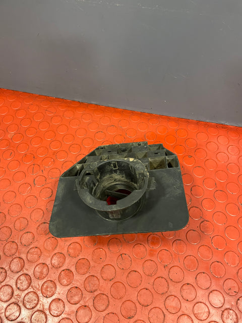 Citroen Berlingo/Peugeot Partner AIR INTAKE PIPE BRACKET 1.6 HDI 2008-2018 P/N 9685952880