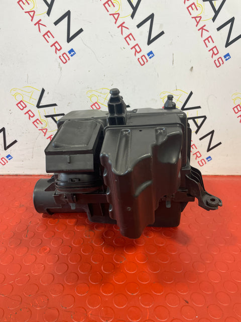 Nissan Navara AIR FILTER BOX WITH AIRFLOW SENSOR 2019 P/N 1173104S02