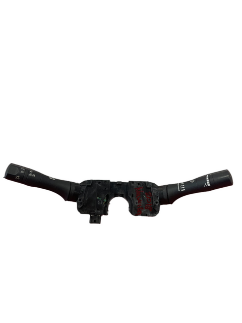 Nissan Navara WINDOW WIPER/ INDICATOR CONTROL SWITCH P/N 479455BC1A