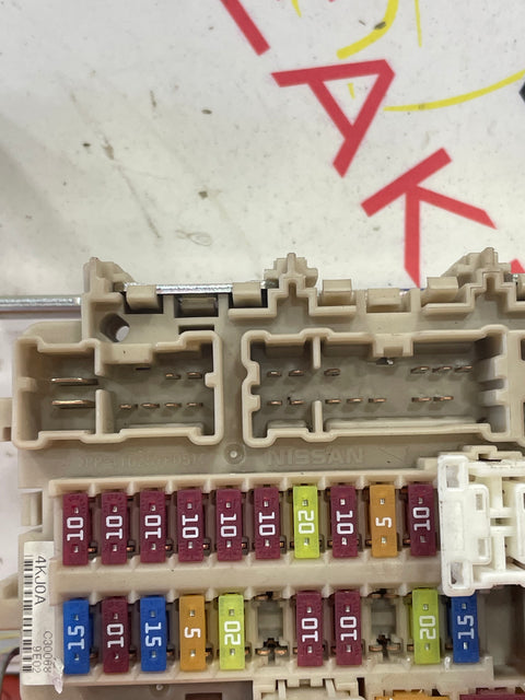 Nissan Navara 2.3 INTERIOR FUSE BOX 2016-2020 P/N 4KJ0A5J14