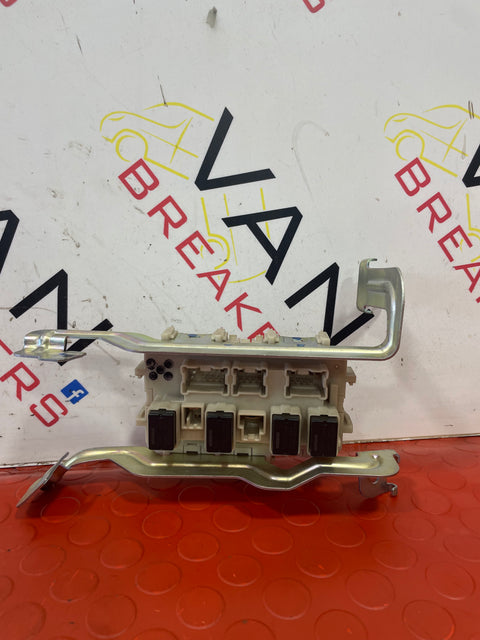 Nissan Navara 2.3 INTERIOR FUSE BOX 2016-2020 P/N 4KJ0A5J14