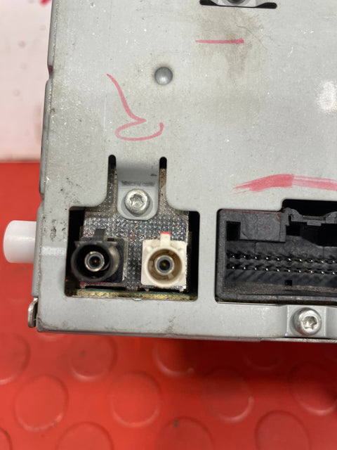 Ford Transit Custom RADIO AND CD PLAYER UNIT (FITS OTHER FORDS ASWELL) P/N F1BT18C815HE