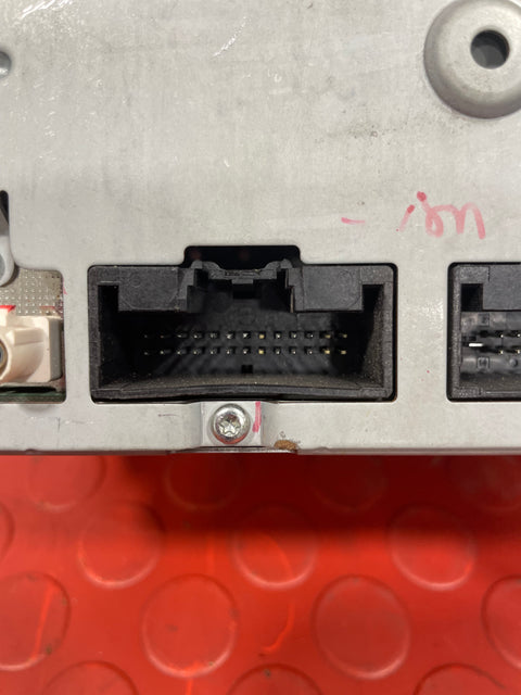 Ford Transit Custom RADIO AND CD PLAYER UNIT (FITS OTHER FORDS ASWELL) 2013-2018 P/N F1BT18C815GE