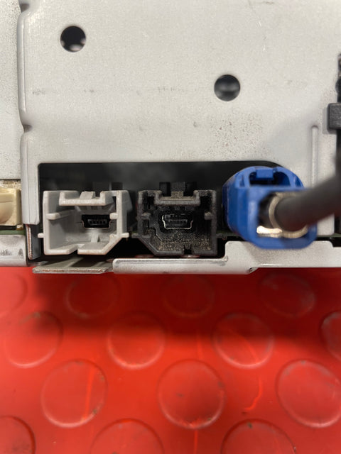 Ford Transit Custom RADIO AND CD PLAYER UNIT (FITS OTHER FORDS ASWELL) 2018-2023 P/N JK2T18D832DL