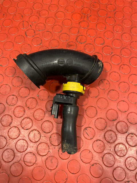 Peugeot Partner/Citroen Berlingo AIR INTAKE HOSE PIPE W/ AIR FLOW SENSOR 1.6hdi 2008-2015 P/N 9801021780 - 1