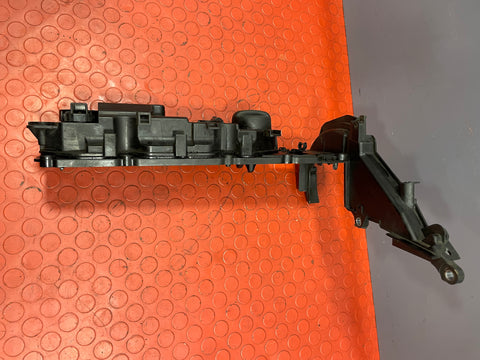 Citroen Berlingo/Peugeot Partner CYLINDER HEAD / VALVE COVER 2013-2018 1.6 HDi P/N 9688939180