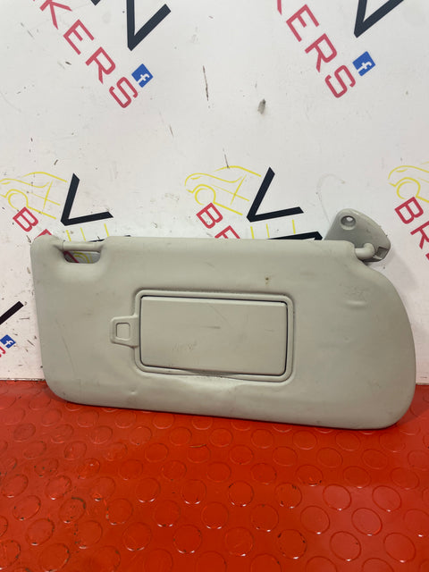 Nissan Navara D/S SUN VISOR 2015-2024 P/N 964005JU0C