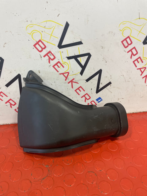 Nissan Navara AIR INTAKE DUCT 2015-2024 P/N 1181953S02