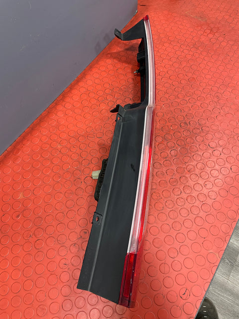 Ford Transit Custom TAILLIGHT ASSEMBLY Driver's Side 2016-2023 P/N BK2113404AJ - 4