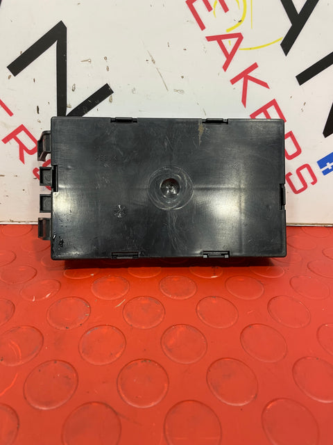 Renault Trafic 1 Vauxhall Vivaro Nissan Primastar (BCM) BODY CONTROL MODULE 2007-2014 P/N P8200530976