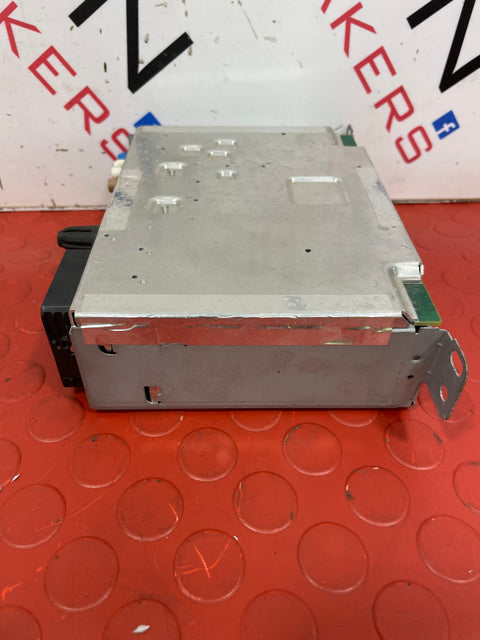 Citroen Dispatch Peugeot Expert Toyota Proace Vauxhall Vivaro(19) NAVIGATION SAT NAV AUDIO DAB RADIO HEAD UNIT 2017-2024 P/N 9820250480