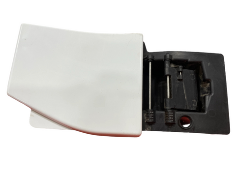 Vauxhall Vivaro B MK2 Renault Trafic MK3 FUEL FILLER FLAP (NON ADBLUE) WHITE 2014-2018 P/N 781207731R
